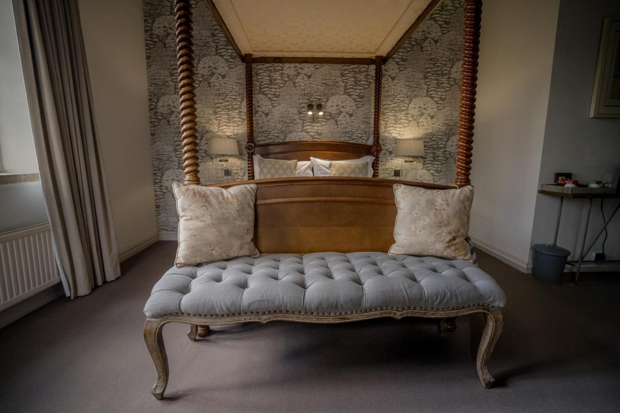 Stonehouse Court Hotel - A Bespoke Hotel Екстер'єр фото