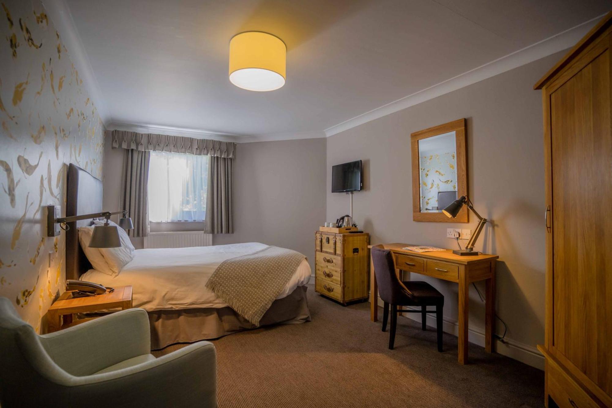 Stonehouse Court Hotel - A Bespoke Hotel Екстер'єр фото