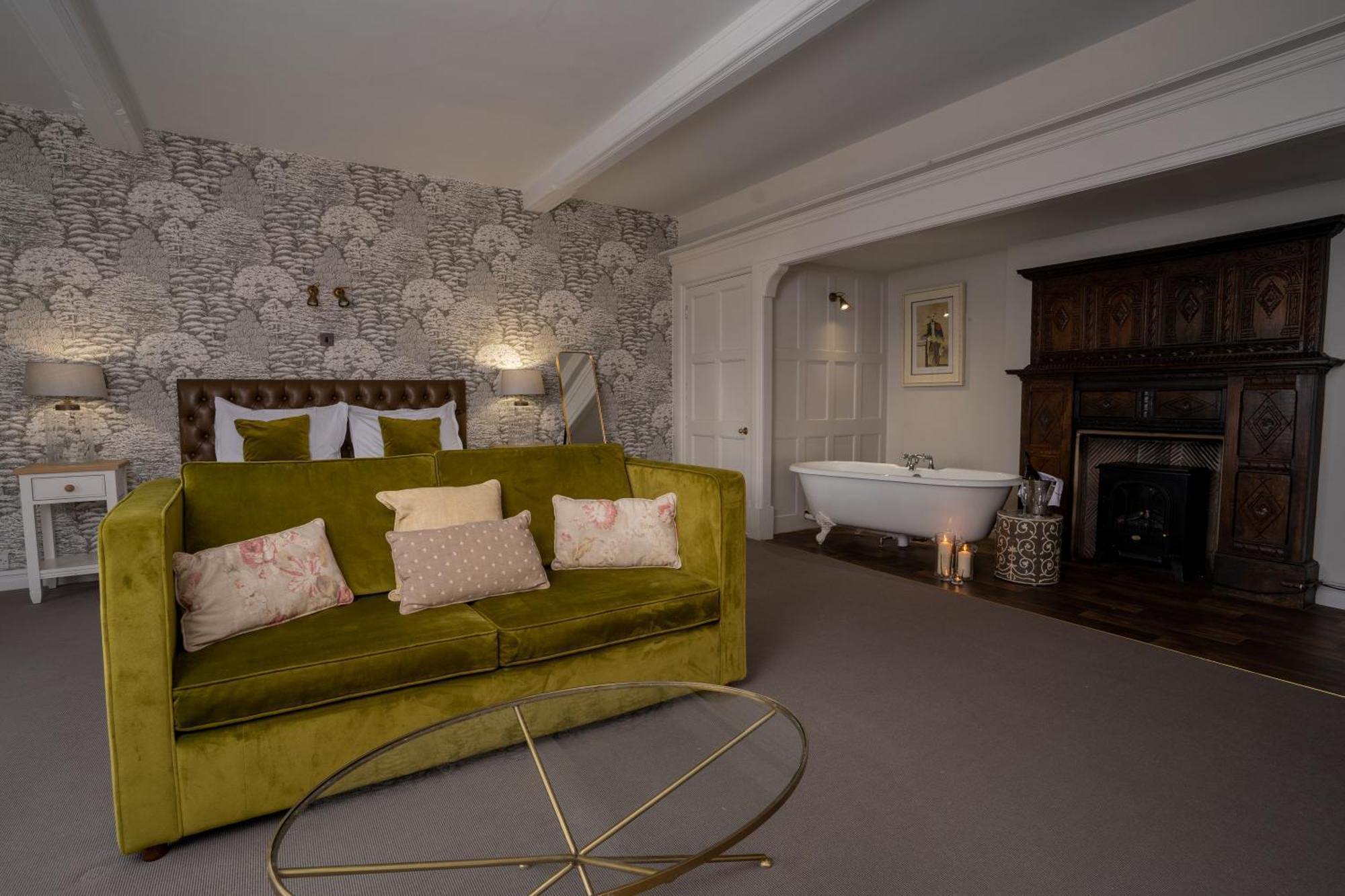 Stonehouse Court Hotel - A Bespoke Hotel Екстер'єр фото