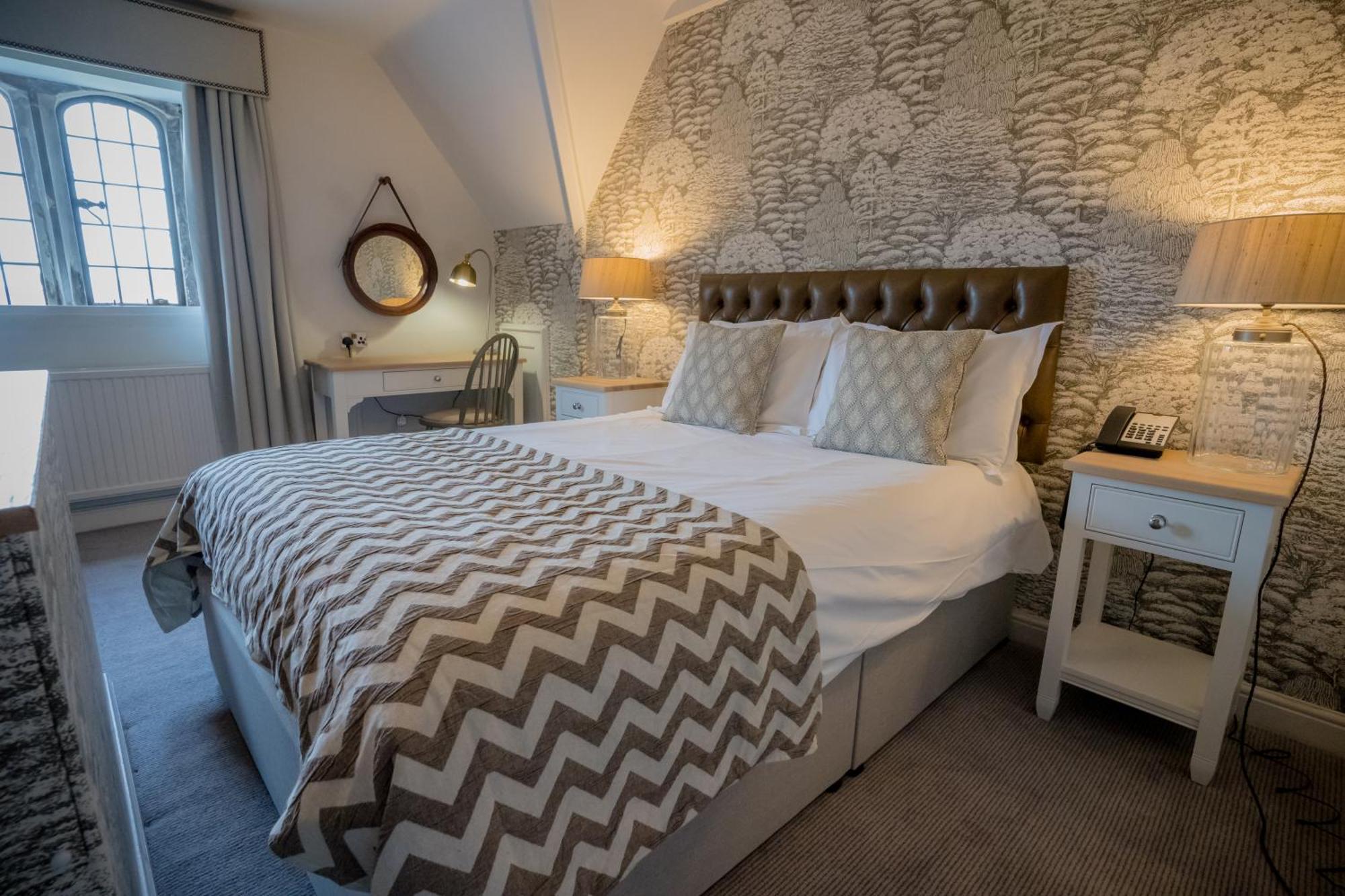 Stonehouse Court Hotel - A Bespoke Hotel Екстер'єр фото